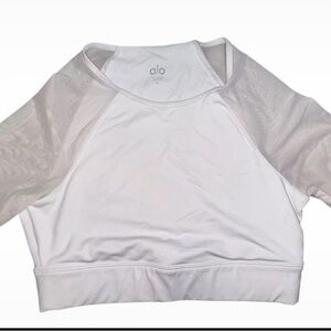 ALO Yoga White Mesh Airlift Intrigue Crop Tee – White, Size S